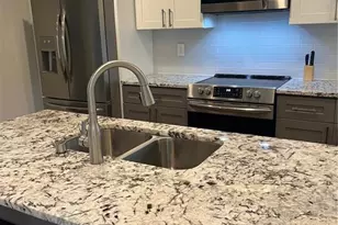 818 Burchill St SW, Atlanta, GA 30310 - Photo 10