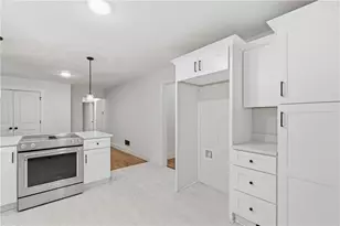 112 Woodland St, Clarkesville, GA 30523 - Photo 10