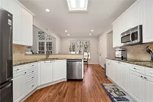 7085 Burwick Ln, Cumming, GA 30040 - Photo 18