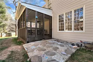 7085 Burwick Ln, Cumming, GA 30040 - Photo 24