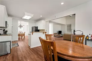 7085 Burwick Ln, Cumming, GA 30040 - Photo 16