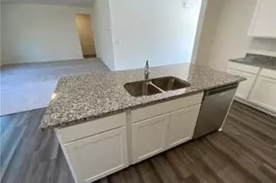 976 Feldman, Loganville, GA 30052 - Photo 8