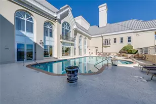 3334 Peachtree Rd NE, Atlanta, GA 30326 - Photo 32