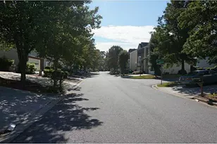 275 Abbotts Mill Dr, Duluth, GA 30097 - Photo 16