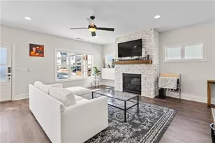 1878 Lucy Compton Ln NW, Atlanta, GA 30318 - Photo 8