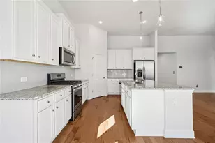 3431 High Shls, Buford, GA 30519 - Photo 14