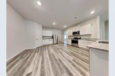 332 Oliver Drive, Locust Grove, GA 30248 - Photo 4