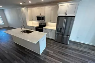 519 Burton Dr, Alpharetta, GA 30009 - Photo 2