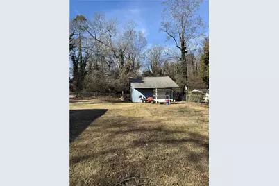 424 Johnson Drive, Stone Mountain, GA 30087 - Photo 10