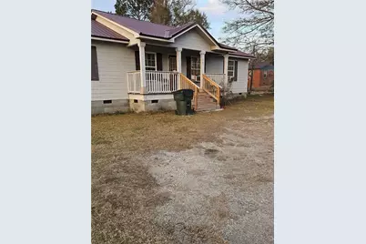 207 Fowler Street, Swainsboro, GA 30401 - Photo 1