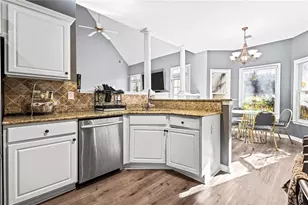 4052 Thornbrook Ln, Marietta, GA 30066 - Photo 4