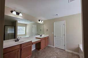 4713 Clarkstone Dr, Flowery Branch, GA 30542 - Photo 12