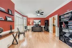 1959 Clairborne Ct, Dunwoody, GA 30338 - Photo 4