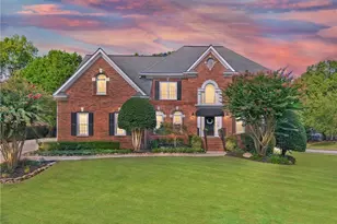 440 Guildhall Grove, Johns Creek, GA 30022 - Photo 2