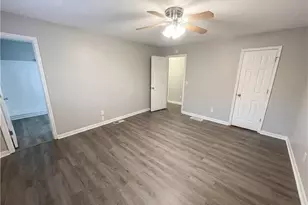 10 King Dr, Carrollton, GA 30116 - Photo 4