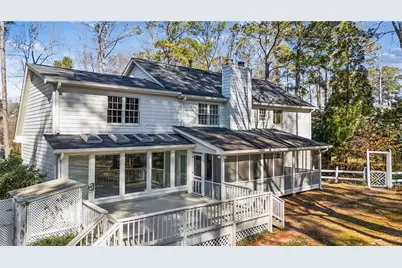 9570 Roberts Drive, Sandy Springs, GA 30350 - Photo 38