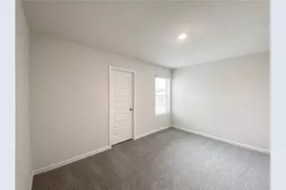 11893 Lovejoy Crossing Boulevard, Hampton, GA 30228 - Photo 4