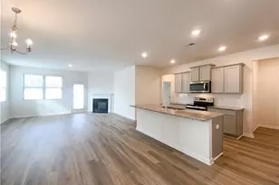 11893 Lovejoy Crossing Blvd, Hampton, GA 30228 - Photo 2