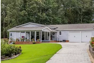 38 Lakeview Dr, Lindale, GA 30147 - Photo 1