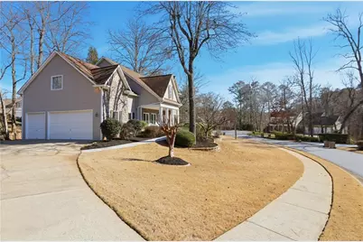 4665 Gilhams Road NE, Roswell, GA 30075 - Photo 38