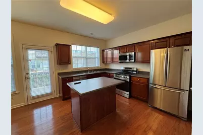 1379 Thornborough Drive, Alpharetta, GA 30004 - Photo 6