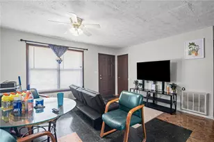 7117 Pineneedle Dr SW, Covington, GA 30014 - Photo 8