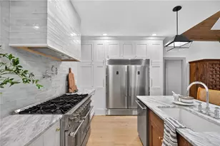 111 Lakeview Dr, Carrollton, GA 30117 - Photo 16