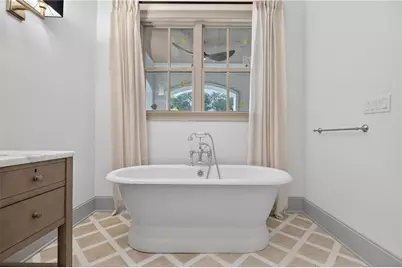 111 Lakeview Drive, Carrollton, GA 30117 - Photo 24