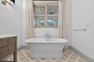 111 Lakeview Dr, Carrollton, GA 30117 - Photo 24