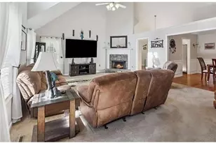 242 Barrington Dr, Hiram, GA 30141 - Photo 6