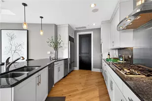 3344 Peachtree Rd NE, Atlanta, GA 30326 - Photo 30