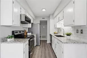 101 Glenleaf Dr, Peachtree Corners, GA 30092 - Photo 8