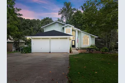 272 Indian Cove Drive, Dawsonville, GA 30534 - Photo 2