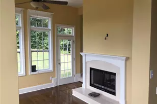 5575 Toccoa Dr, Douglasville, GA 30135 - Photo 6