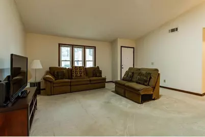 29 Hartley Woods Drive NE, Kennesaw, GA 30144 - Photo 6