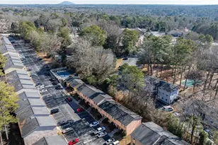 2386 Lawrenceville Hwy, Decatur, GA 30033 - Photo 2