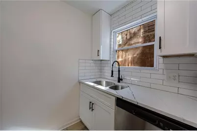 2386 Lawrenceville Highway #G, Decatur, GA 30033 - Photo 16