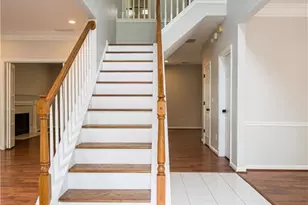 1010 Burycove Ln, Lawrenceville, GA 30043 - Photo 10