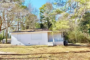 1924 Peters Rd, Tucker, GA 30084 - Photo 1