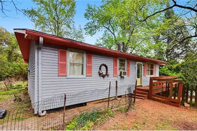 204 Adams Circle SE, Silver Creek, GA 30173 - Photo 2