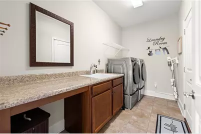 257 Somerset Circle, Woodstock, GA 30189 - Photo 10