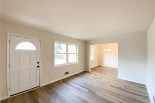 8264 Magnolia Dr, Jonesboro, GA 30238 - Photo 4