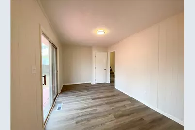 8264 Magnolia Drive, Jonesboro, GA 30238 - Photo 12