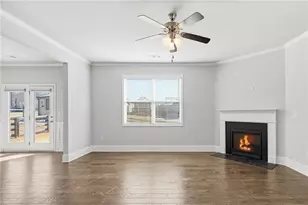 6535 Crosscreek Ln, Flowery Branch, GA 30542 - Photo 10