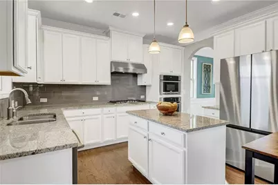 522 Rosemont Avenue, Canton, GA 30115 - Photo 2