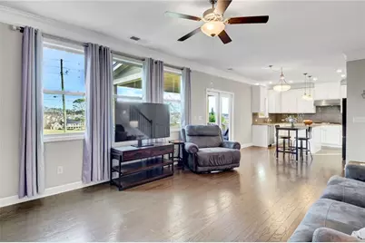 522 Rosemont Avenue, Canton, GA 30115 - Photo 2