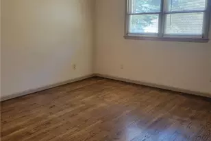 1063 Pleasant Hill Rd, Lawrenceville, GA 30044 - Photo 12