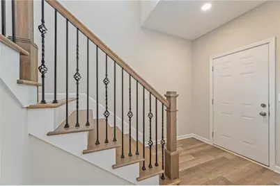 978 Valley Rock Drive, Lithonia, GA 30058 - Photo 4