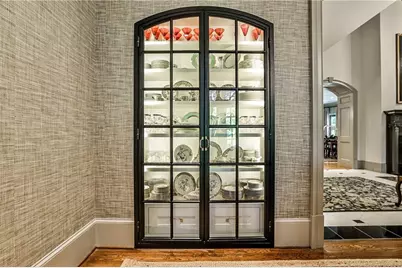 4401 Davidson Avenue NE, Atlanta, GA 30319 - Photo 10