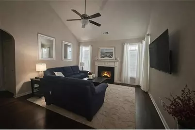 3286 Castleberry Village Drive, Cumming, GA 30040 - Photo 4